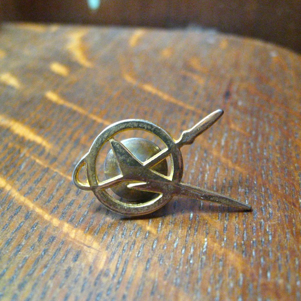 McDonnell Douglas Vintage Lapel Pin Tie Tack